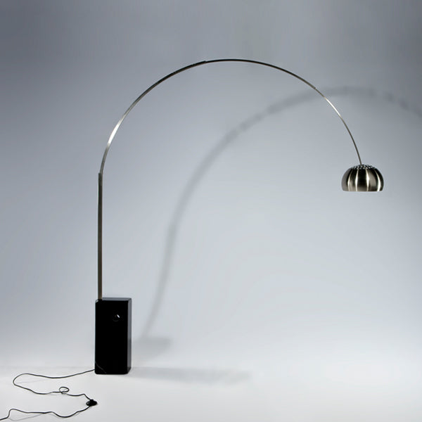 Lampadaire Élégance